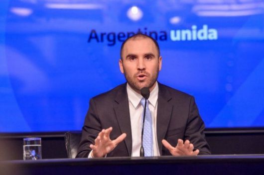 Guzmán, ante los gobernadores: "No hay nada que condicione más que la deuda con el Fondo Monetario"
