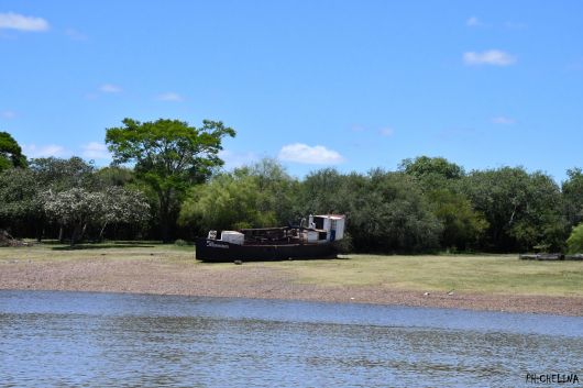 Los ríos Paraná y Uruguay en el rango de aguas medias
