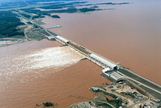 Salto Grande: denunciaron que usaron excedentes de Corrientes