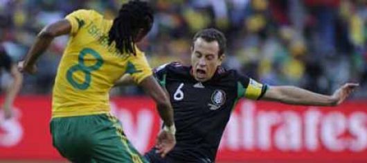 Sin ganadores en el debut: Sudáfrica y México empataron 1 a 1 en un "intenso" partido