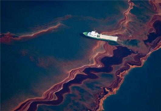 Derrame en el Golfo: ¿BP invirtió US$ 2.600 millones en limpiar el desastre o su imagen?
