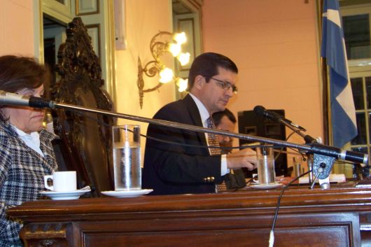 El Senado pide informe sobre obras hidráulicas en los Esteros