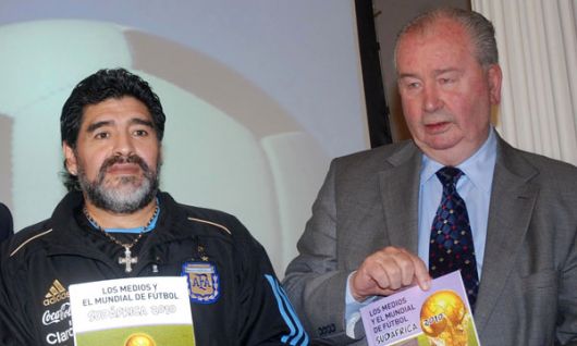 AFA: Maradona nunca se fue de la Selección, siempre está llegando