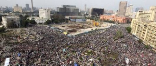 Comenzó la "marcha del millón" para pedir "la cabeza" de Hosni Mubarak