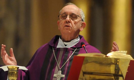 El kirchnerismo quiere que los obispos presenten declaraciones juradas