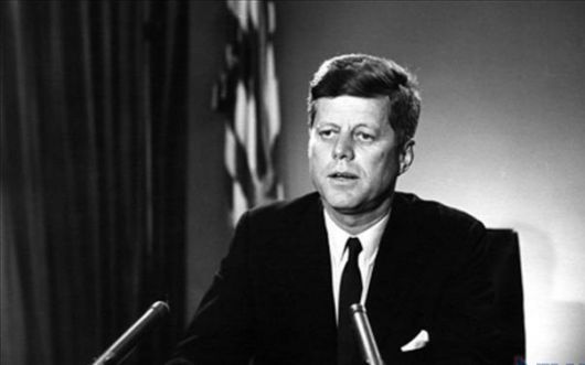 Salen a la luz conversaciones de Kennedy