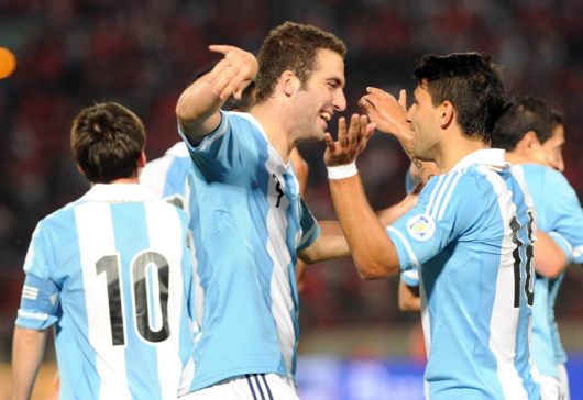 Argentina le ganó a Chile 2 a 1