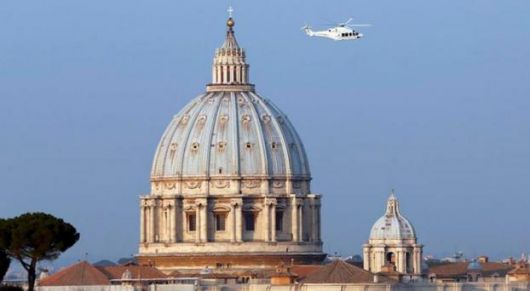 Ya no hay Papa en la Iglesia Católica y convocan a los cardenales