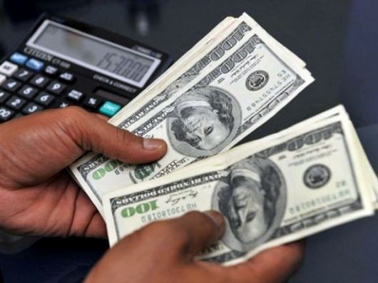 Tras los feriados, el dólar "libre" cotiza a $8,31
