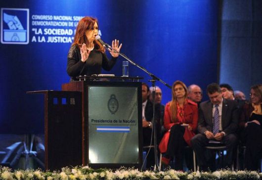 CFK defendió la reforma sin cambios en la Constitución