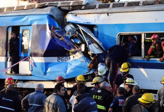 Choque de trenes: confirman que hay 3 muertos y 195 heridos