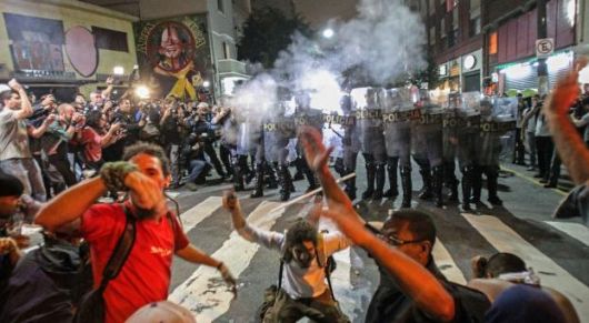 Palos, gases y piedras en Brasil Un enfoque nacionalista