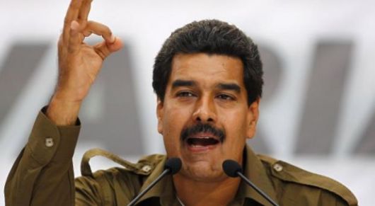 Maduro prohibe a los disidentes