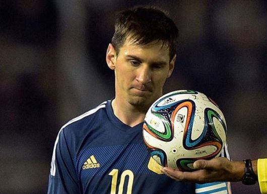 Messi, elegido el mejor jugador, opinó sobre el DT