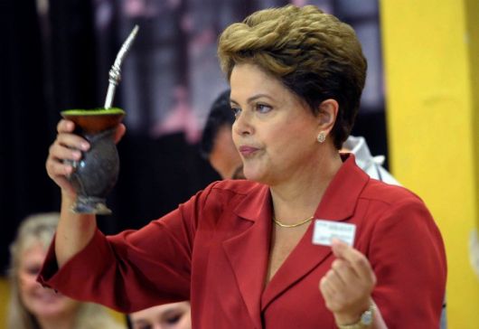 Sobre el final, Dilma se impuso por 3 puntos y tendrá un nuevo mandato