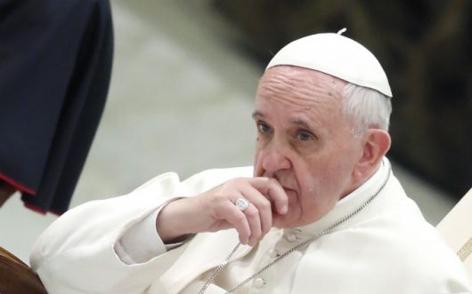 El Papa acelera resolución de casos de abuso
