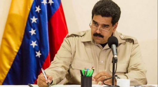  Maduro le "tiende la mano" a España... con amenazas