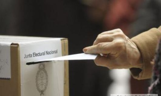 Más de 800 mil correntinos, incluidos los jóvenes de 16 años, votarán el 25 de octubre
