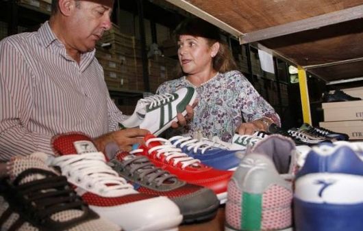Canteros en la cooperativa de calzado de San Luis: estrategia conjunta para vender sin intermediarios 