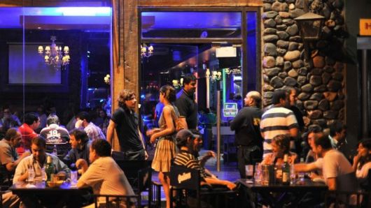 Corrientes habilitará reuniones, bares y gimnasios 
