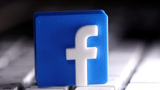 Tras la retirada de anunciantes, Facebook intenta congraciarse con los grandes medios
