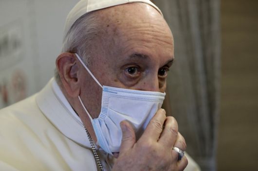 No alcanza el ‘Bergogliazo’ a los sueldos de los clérigos y el Papa avisa que “la crisis se agravó”
