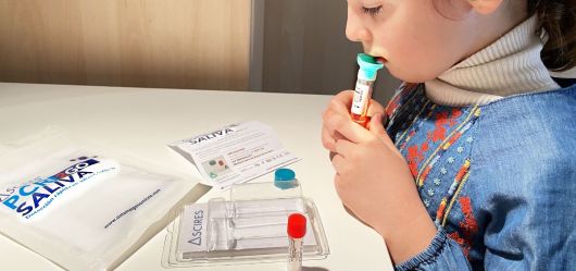 Corrientes analiza reemplazar los hisopados por test de saliva
