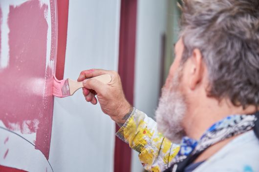 El Arte como herramienta para concientizar y prevenir el cáncer de mama y maratón de donación de cabellos
