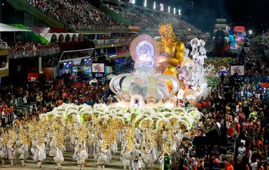 Río de Janeiro y San Pablo preparan el Carnaval "más masivo de todos los tiempos"

